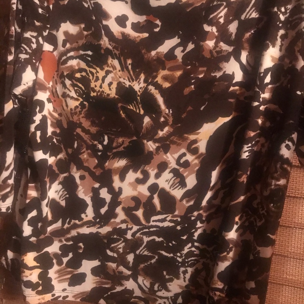 4/$12——INVESTMENT TOP - Picture 3 of 4